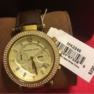 ✨💎 Stunning Gold Michael Kors Watch